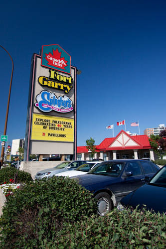 Canad Inns Destination Centre - Fort Garry