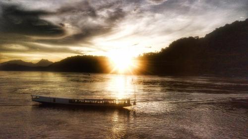 Mekong Charm Riverside