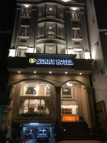 Sunny Hotel