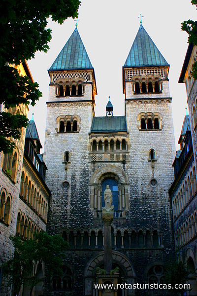 Parroquia católica de St. Marien-Liebfrauen